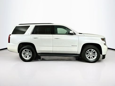 Used 2017 Chevrolet Tahoe LT w/ Luxury Package AWD/4WD image 10