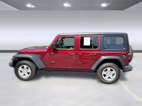 Used 2022 Jeep Wrangler Unlimited Sport AWD/4WD image 2