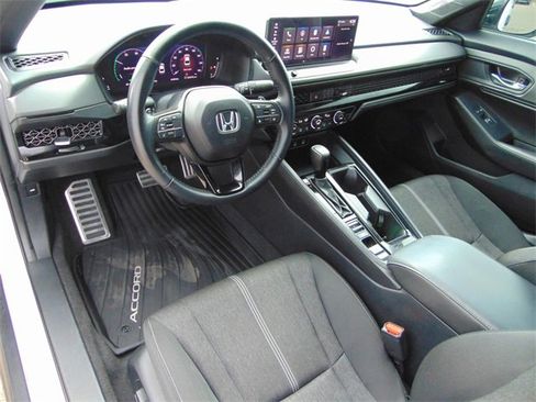 Used 2024 Honda Accord Sport image 11