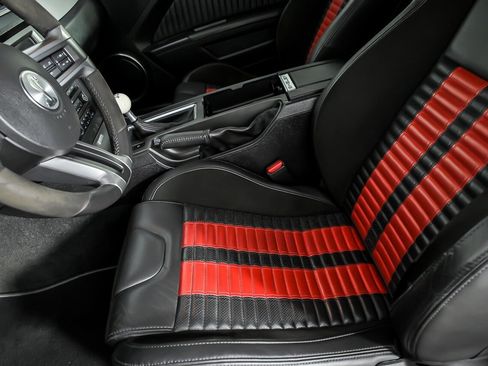 Used 2013 Ford Mustang Shelby GT500 image 20