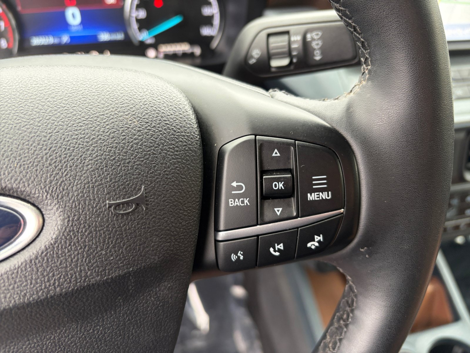 Used 2024 Ford Maverick Lariat w/ 4K Tow Package AWD/4WD image 11