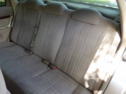 Used 2003 Chevrolet Impala image 23