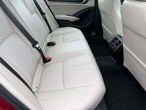 Certified 2022 Honda Accord EX-L image 8