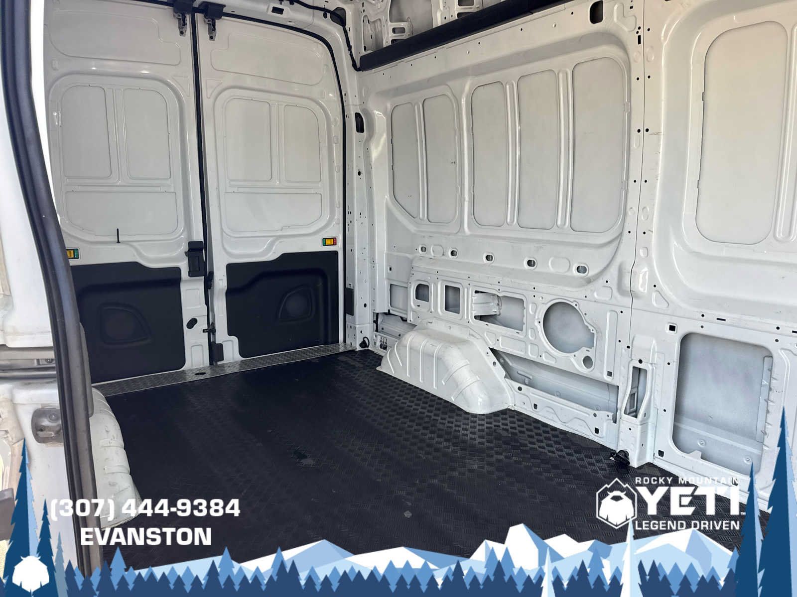 Used 2025 Ford Transit 250 148 High Roof AWD image 19