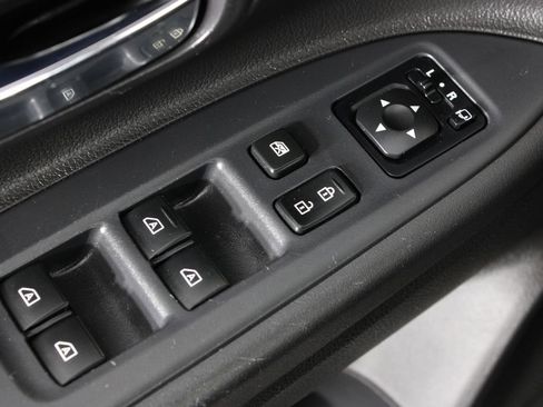 Used 2019 Mitsubishi Outlander SE image 21