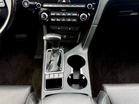 Used 2020 Kia Sportage EX AWD/4WD image 23