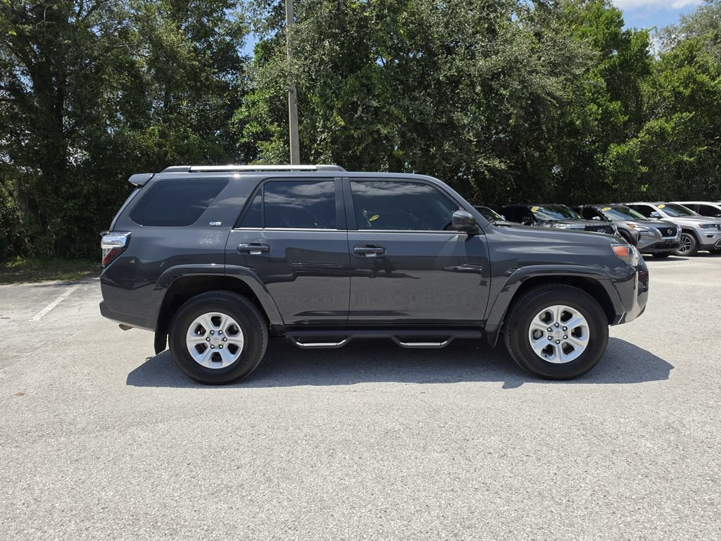 Used 2024 Toyota 4Runner SR5 RWD image 3