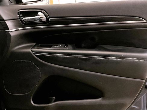 Used 2021 Jeep Grand Cherokee 80th Anniversary w/ Quick Order Package 28K 80th image 23