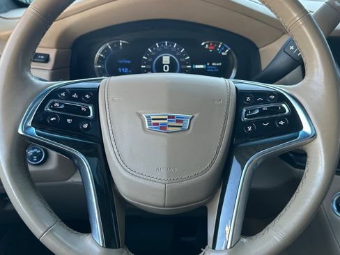 Used 2020 Cadillac Escalade ESV Platinum image 35