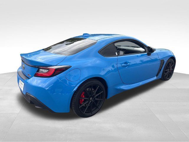 Used 2024 Toyota GR86 w/ Performance Package RWD image 5
