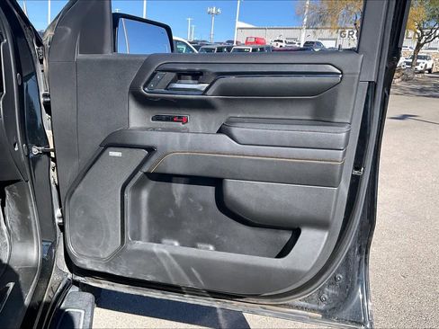 Used 2024 GMC Sierra 1500 AT4 w/ AT4 Premium Package image 21