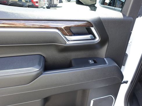 Used 2025 GMC Sierra 1500 Elevation AWD/4WD image 22