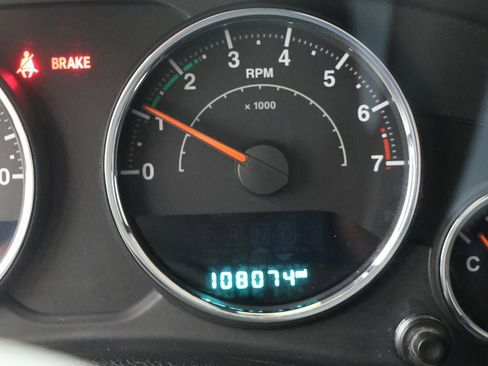 Used 2017 Jeep Wrangler Unlimited Rubicon w/ Dual Top Group image 22