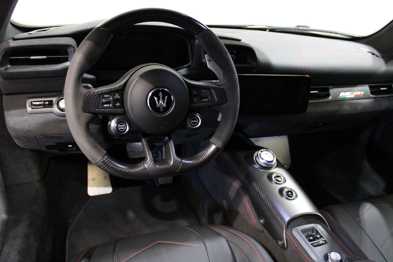 Used 2022 Maserati MC20 Coupe RWD image 52