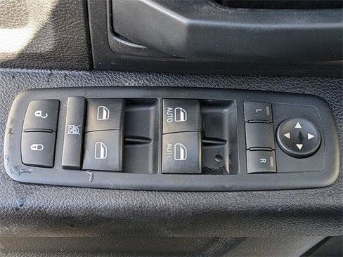 Certified 2017 RAM 2500 Tradesman w/ Chrome Appearance Group image 12