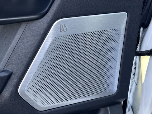 Used 2024 Ford F150 Platinum w/ Equipment Group 702A High image 17