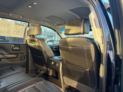 Used 2018 GMC Sierra 2500 Denali image 47