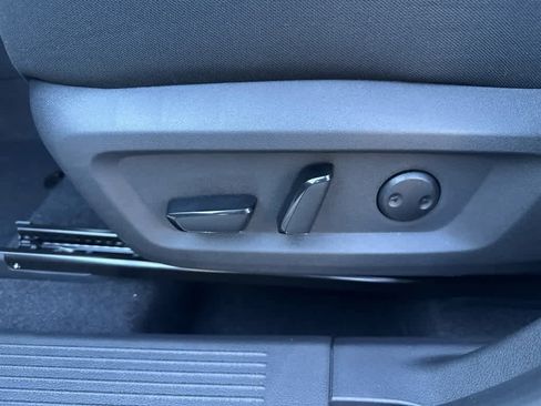 New 2026 Nissan Rogue SV image 12