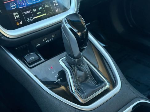 Used 2022 Subaru Legacy Limited image 34