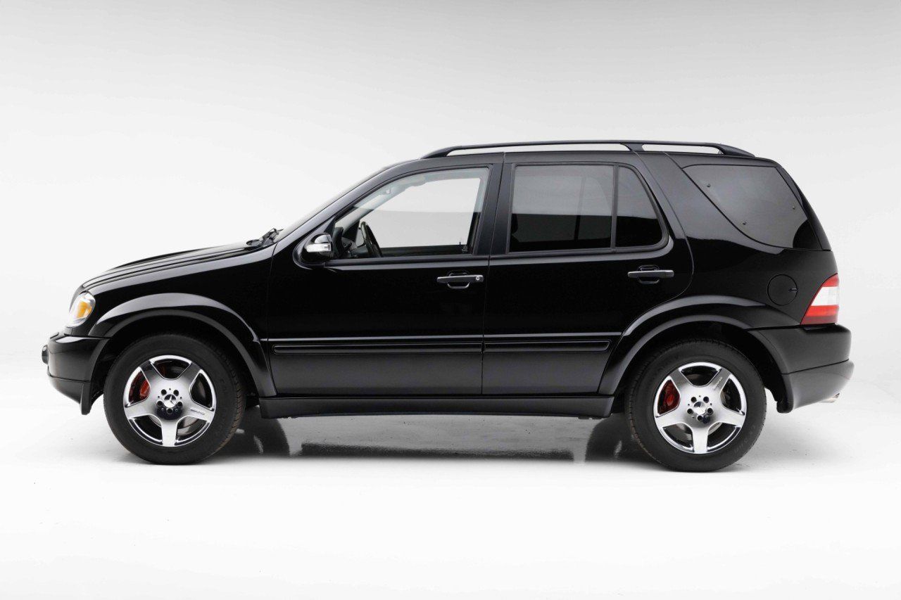 Used 2002 Mercedes-Benz ML 55 AMG 4MATIC image 13