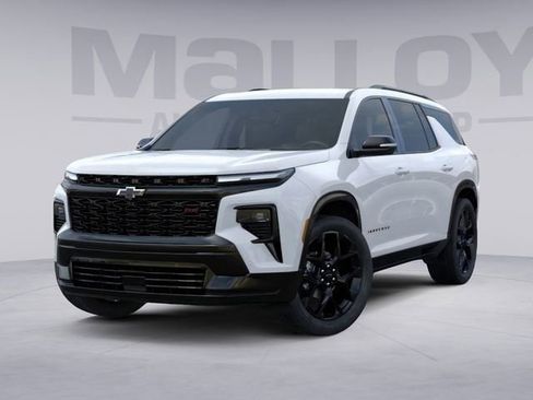 New 2026 Chevrolet Traverse RS w/ LPO, Floor Liner Package AWD/4WD image 1