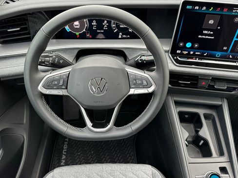 New 2026 Volkswagen Tiguan S AWD/4WD image 13