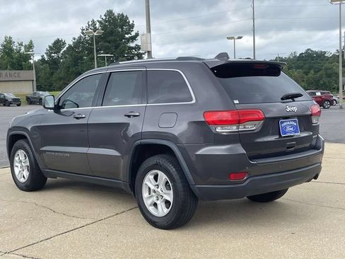Used 2017 Jeep Grand Cherokee Laredo w/ Quick Order Package 2BE RWD image 4