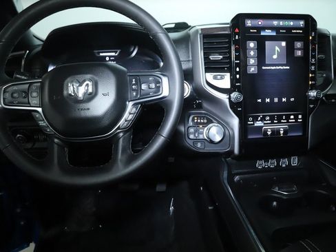 Used 2025 RAM 1500 Laramie w/ Night Edition AWD/4WD image 30