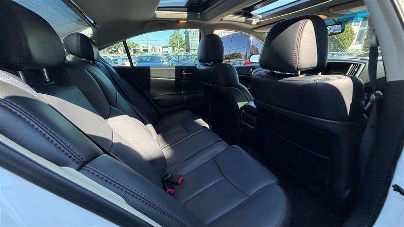 Used 2012 Nissan Maxima 3.5 SV w/ Premium Pkg FWD image 11
