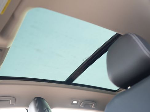 New 2026 Volkswagen Atlas Peak Edition image 21