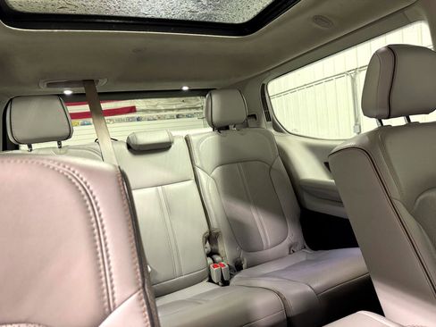 Used 2023 Jeep Grand Wagoneer Series II w/ Convenience Group III image 11