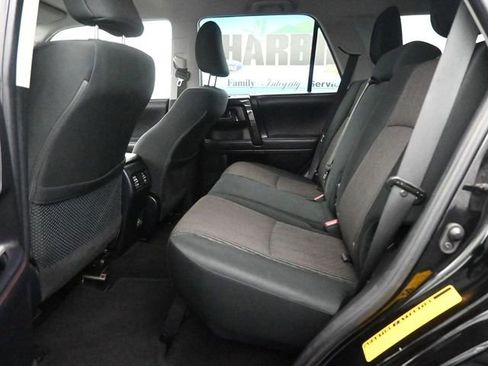 Used 2024 Toyota 4Runner TRD Off-Road image 9