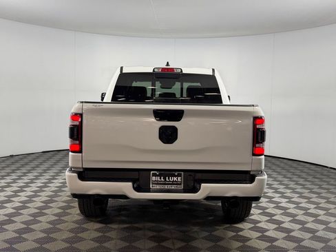 Used 2023 RAM 1500 Laramie image 9