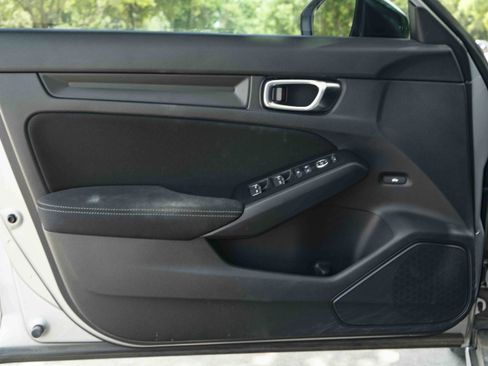 Used 2024 Honda Civic Sport image 36
