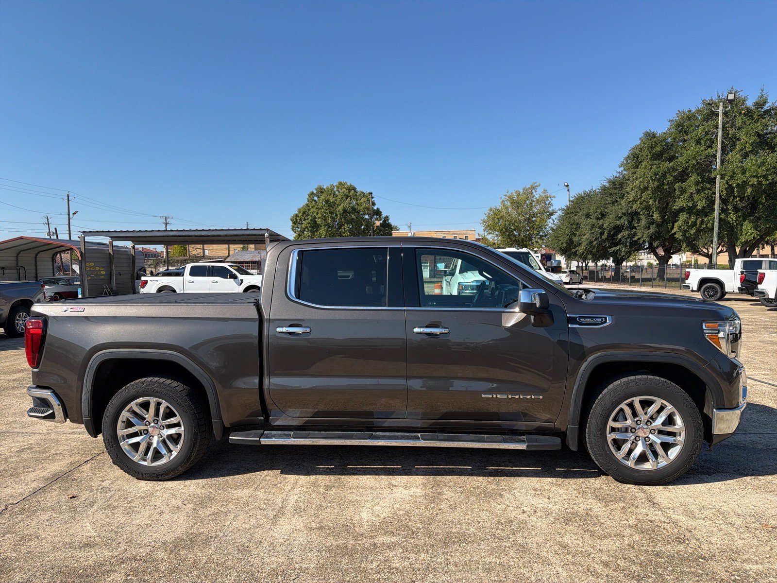 Used 2020 GMC Sierra 1500 SLT w/ SLT Premium Plus Package AWD/4WD image 6