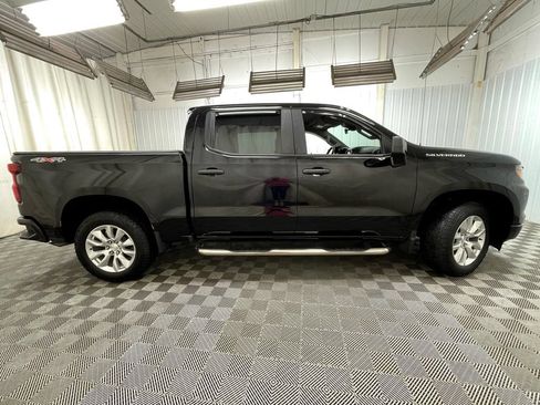 Used 2024 Chevrolet Silverado 1500 Custom AWD/4WD image 19