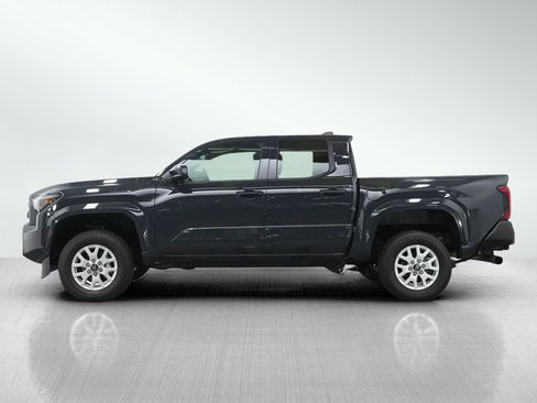 Used 2024 Toyota Tacoma SR RWD image 2