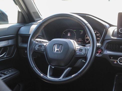 Certified 2025 Honda CR-V Sport image 16