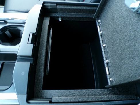 Used 2024 Ford F250 Lariat w/ Lariat Ultimate Package image 37