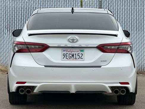 Used 2023 Toyota Camry XSE w/ Navigation Package FWD image 4