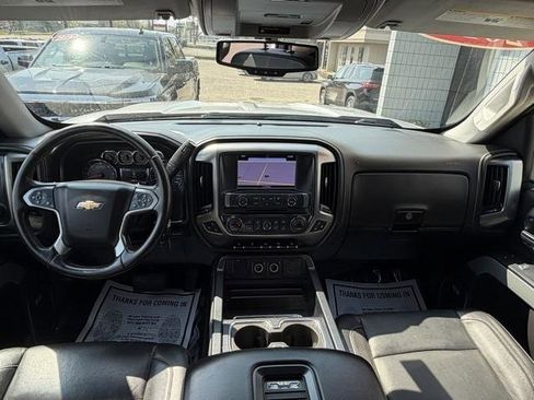 Used 2017 Chevrolet Silverado 1500 LTZ Z71 w/ LTZ Plus Package AWD/4WD image 31