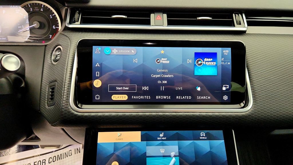 Used 2023 Land Rover Range Rover Velar R-Dynamic S AWD/4WD image 19