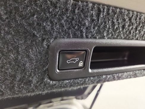 Used 2017 Lexus RX 350 AWD w/ Cold Weather Package image 33