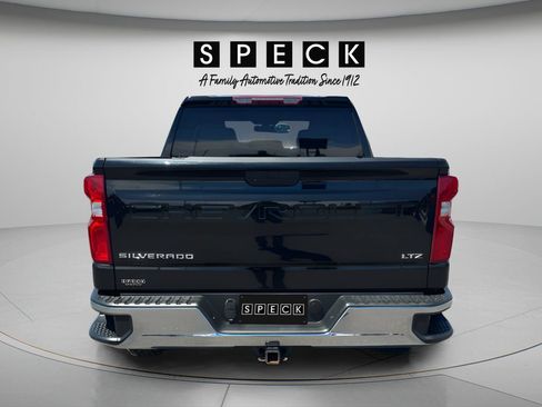 Used 2020 Chevrolet Silverado 1500 LTZ AWD/4WD image 4