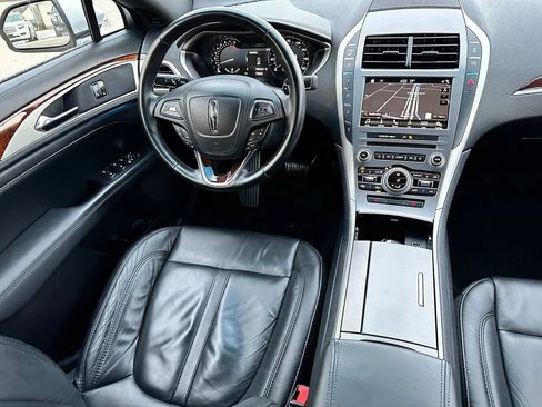 Used 2017 Lincoln MKZ Select w/ Select Plus Package image 12