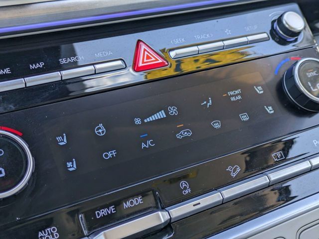 Used 2025 Hyundai Santa Fe Calligraphy FWD image 31