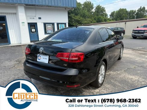 Used 2015 Volkswagen Jetta SE FWD image 5
