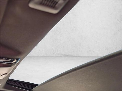 Used 2023 BMW 540i w/ Premium Package RWD image 16