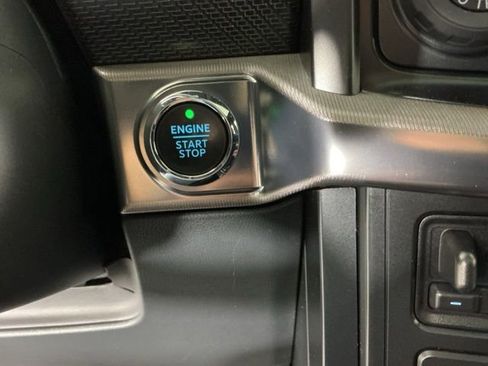 Used 2022 Ford F150 Raptor w/ Equipment Group 801A High AWD/4WD image 28