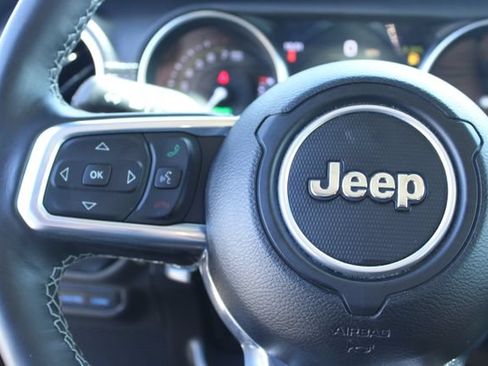 Used 2023 Jeep Wrangler Unlimited Sahara w/ Cold Weather Group AWD/4WD image 20